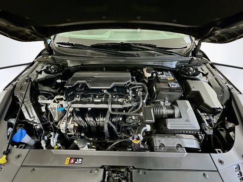 Used 2025 Kia K4 LXS image 34