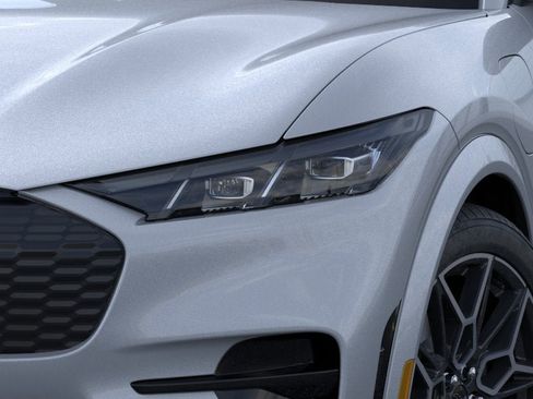 New 2026 Ford Mustang Mach-E GT AWD/4WD image 18