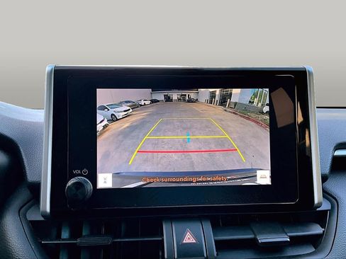 Used 2024 Toyota RAV4 LE FWD image 28