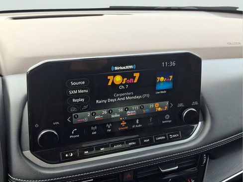 Used 2021 Nissan Rogue Platinum FWD image 16