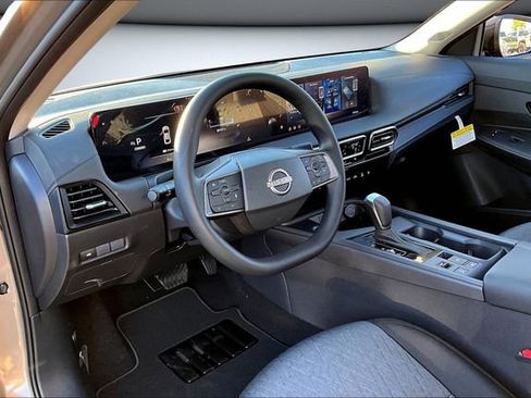 New 2026 Nissan Sentra SV image 7