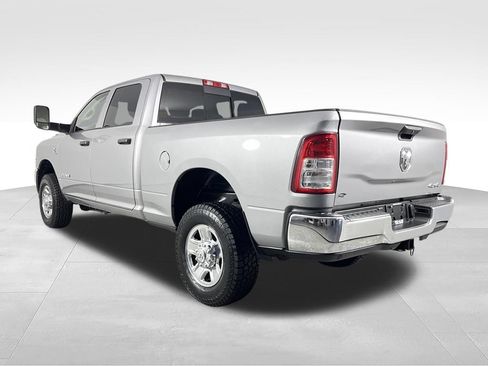 Used 2020 RAM 2500 Tradesman AWD/4WD image 4