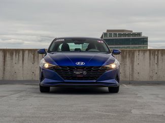 Used 2022 Hyundai Elantra SEL w/ Cargo Package FWD video 2