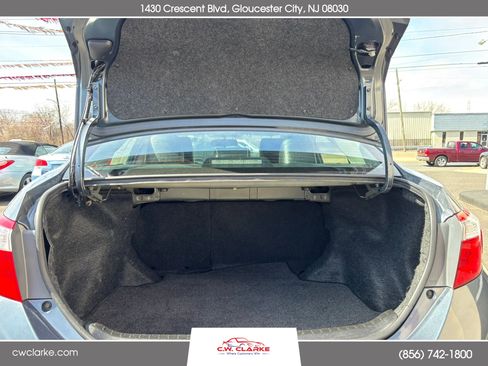 Used 2016 Toyota Corolla S Premium image 24