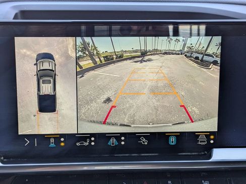 Used 2023 Chevrolet Silverado 1500 LTZ w/ Technology Package image 22