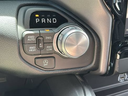 Used 2026 RAM 1500 Laramie AWD/4WD image 24