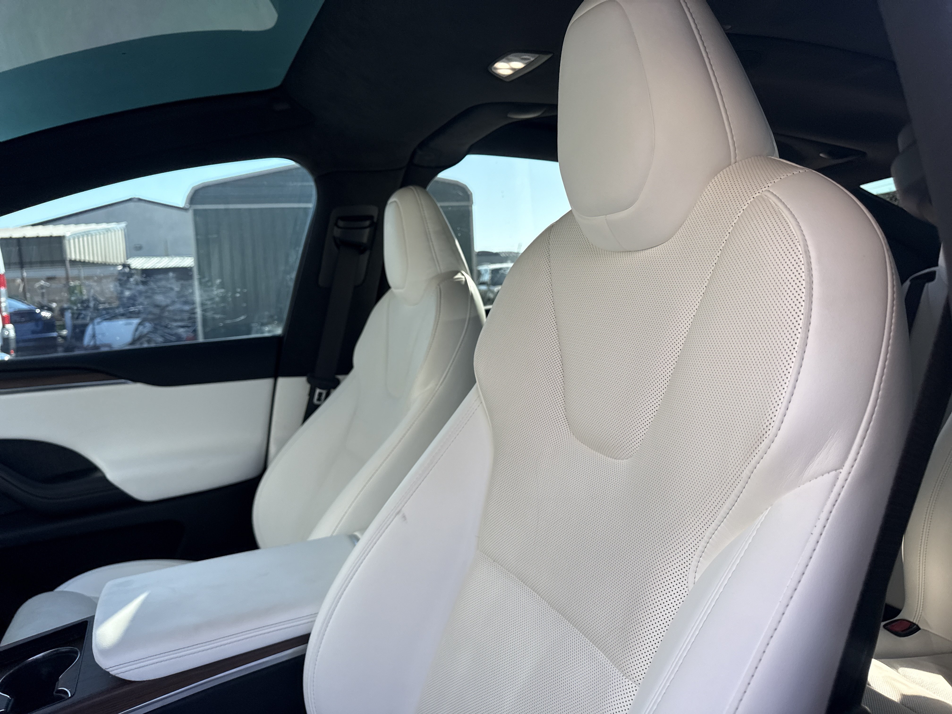 Used 2022 Tesla Model X AWD/4WD image 6