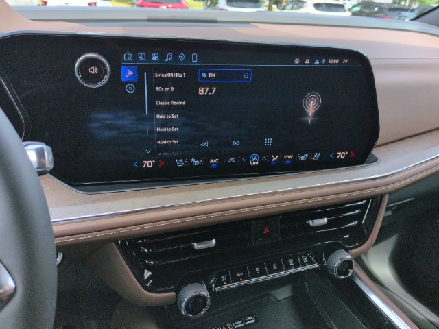 New 2026 Chevrolet Tahoe High Country AWD/4WD image 15