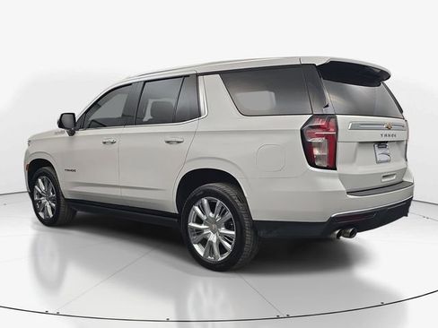 Used 2021 Chevrolet Tahoe High Country w/ Premium Package AWD/4WD image 7