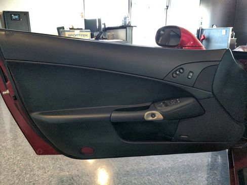 Used 2010 Chevrolet Corvette Grand Sport w/ Preferred Equipment Group RWD image 22