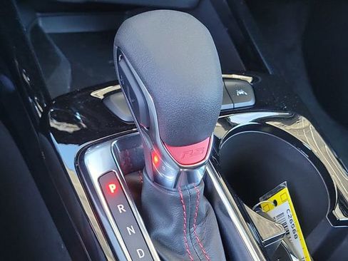 New 2026 Chevrolet Trax RS w/ Sunroof Package image 15