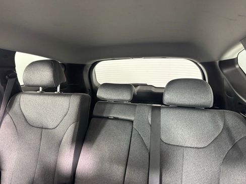 Used 2020 Hyundai Santa Fe SE w/ Cargo Package image 4