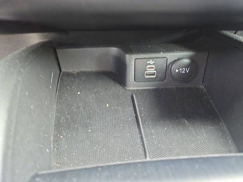 Used 2024 Ford Escape ST-Line FWD image 21