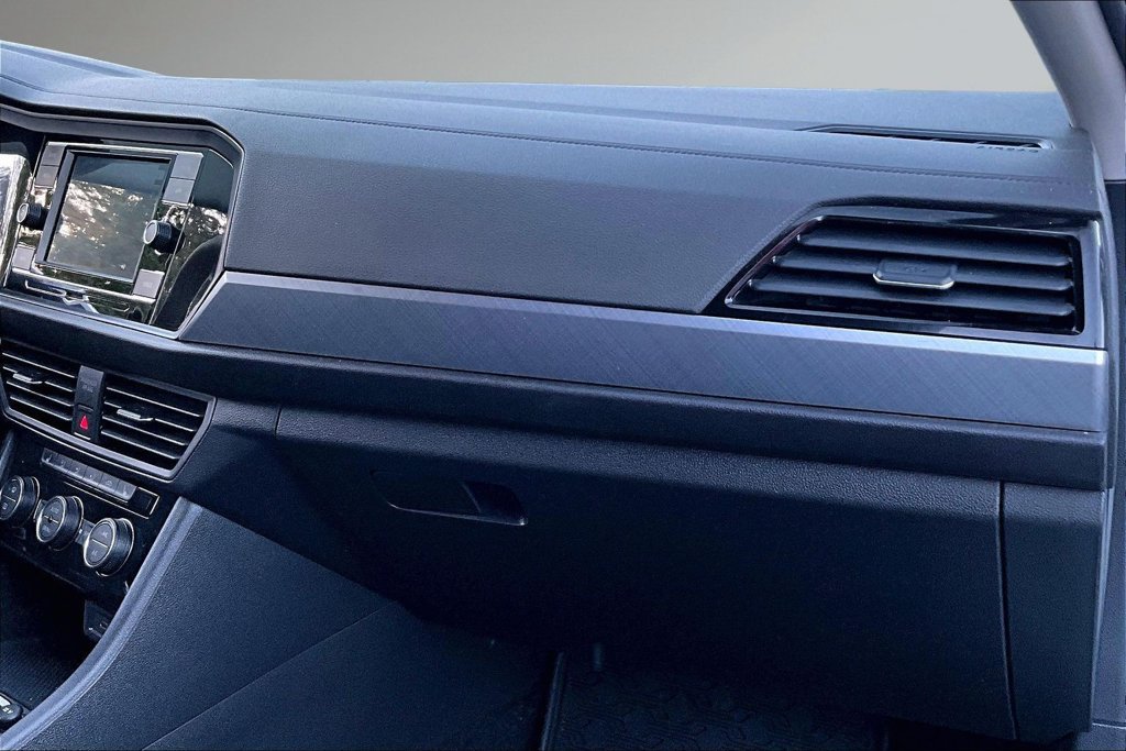 Used 2023 Volkswagen Jetta SE FWD image 26