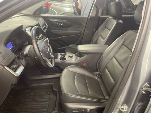Used 2023 GMC Terrain SLT w/ LPO, Floor Liner Package AWD/4WD image 14