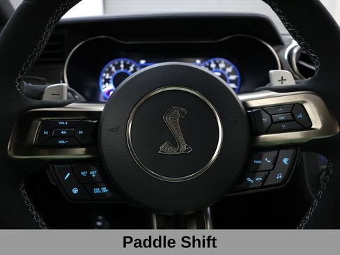 Used 2020 Ford Mustang Shelby GT500 w/ Carbon Fiber Track Pack RWD image 41