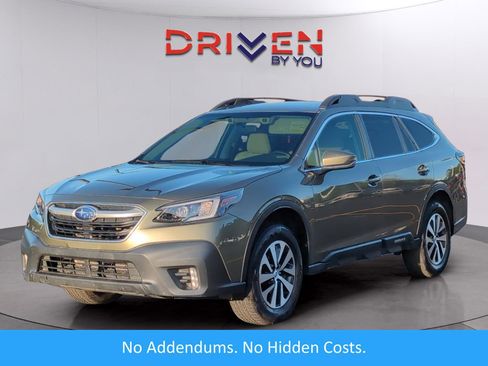 Used 2022 Subaru Outback Premium image 1