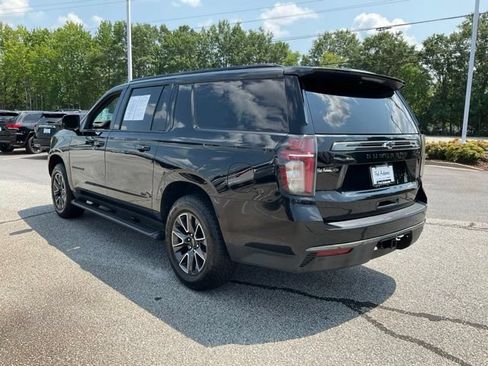 Used 2021 Chevrolet Suburban Z71 w/ Z71 Off-Road Package AWD/4WD image 24