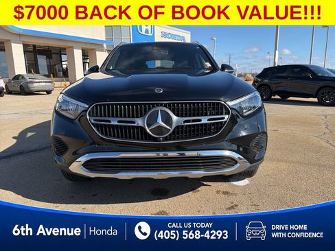 Used 2024 Mercedes-Benz GLC 300 4MATIC image 2