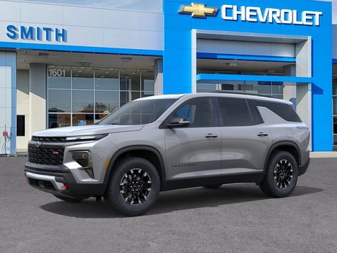 New 2026 Chevrolet Traverse Z71 w/ Driver Confidence Package AWD/4WD image 2