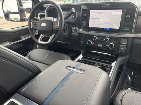 New 2026 Ford F250 Platinum image 31