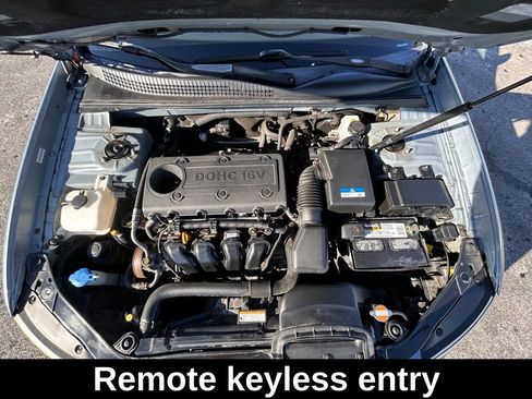 Used 2010 Hyundai Sonata GLS image 12