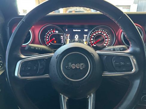Used 2022 Jeep Gladiator Rubicon w/ Trailer Tow Package AWD/4WD image 23