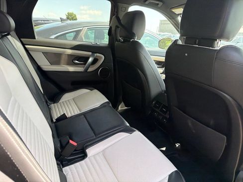 Used 2020 Land Rover Discovery Sport SE R-Dynamic AWD/4WD image 6
