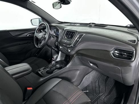 Used 2024 Chevrolet Equinox RS w/ LPO, Floor Liner Package FWD image 30