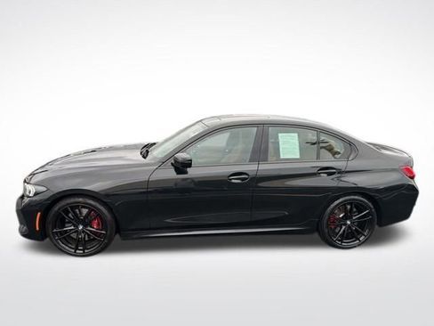 Used 2023 BMW 330i xDrive Sedan w/ M Sport Package image 2