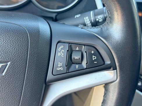 Used 2014 Chevrolet Cruze LT FWD image 23