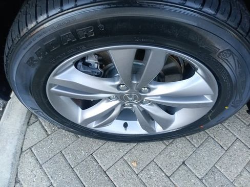 Used 2023 Acura MDX SH-AWD image 9