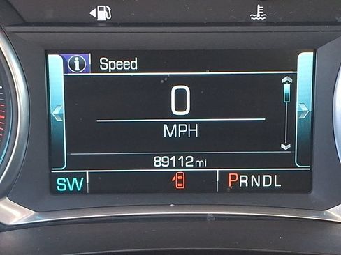 Used 2019 Chevrolet Traverse LT w/ LT Premium Package AWD/4WD image 21