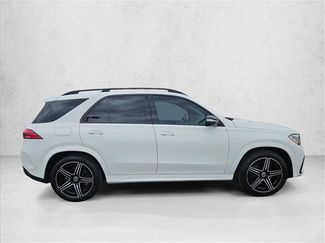 Used 2024 Mercedes-Benz GLE 350 4MATIC video 4
