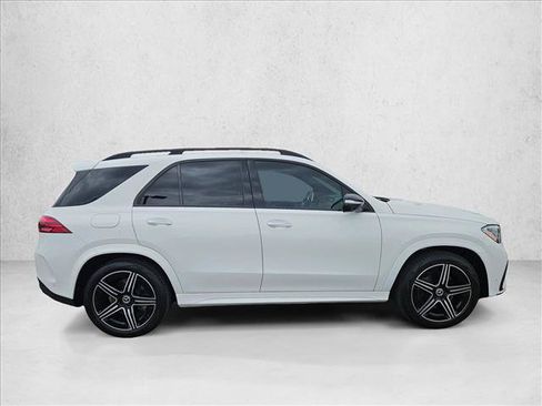 Used 2024 Mercedes-Benz GLE 350 4MATIC image 4