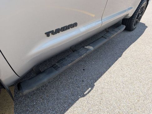 Used 2019 Toyota Tundra SR5 w/ SR5 Upgrade Package AWD/4WD image 20