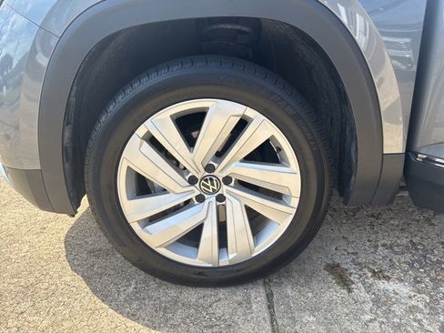 Used 2021 Volkswagen Atlas SEL image 31