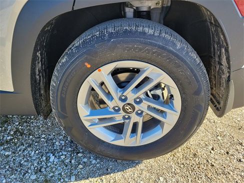 New 2026 Hyundai Tucson SE image 22