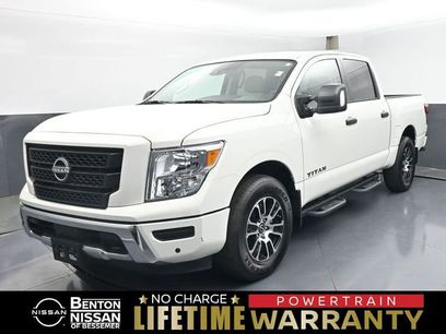 Used 2024 Nissan Titan SV w/ SV Convenience Package