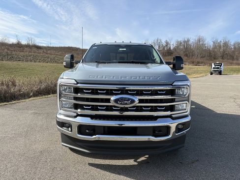 New 2026 Ford F250 Lariat w/ Lariat Premium Package image 8