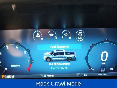 Used 2025 Ford F150 Lariat w/ Equipment Group 502A High image 14