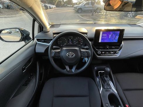 Used 2024 Toyota Corolla LE image 11