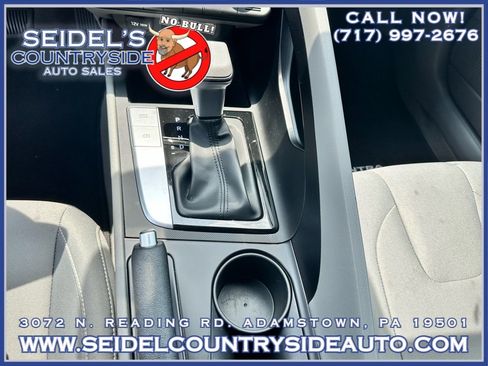 Used 2022 Hyundai Elantra SEL image 21
