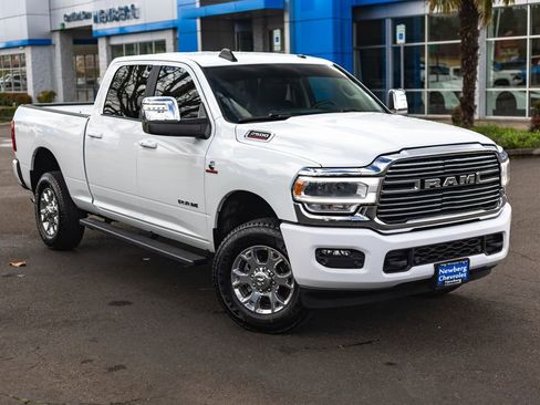 Used 2024 RAM 2500 Laramie image 2