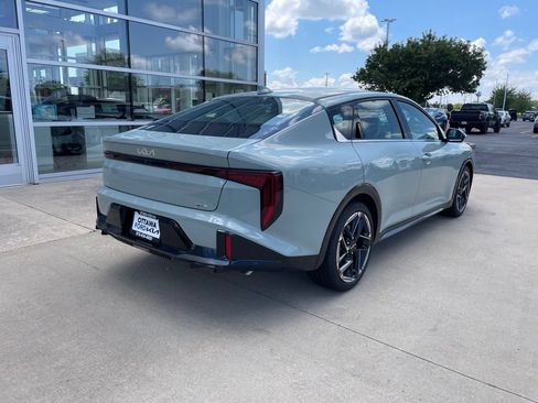 New 2026 Kia K4 EX FWD image 5