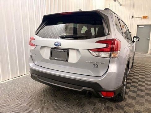 Used 2021 Subaru Forester Premium image 22