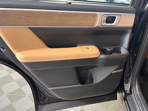 Used 2024 Hyundai Santa Fe Limited image 28