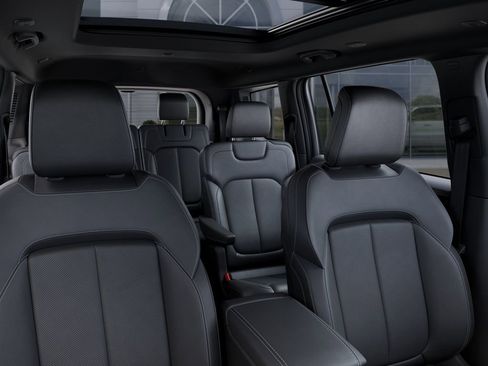 New 2026 Jeep Grand Cherokee L Limited AWD/4WD image 29