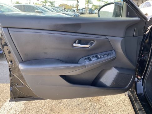 Used 2021 Nissan Sentra S image 15