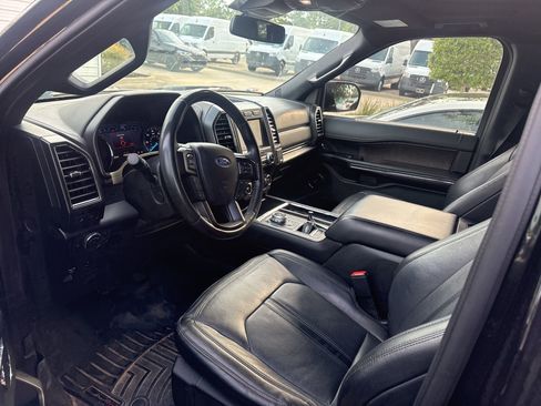 Used 2020 Ford Expedition Limited w/ Equipment Group 301A image 9